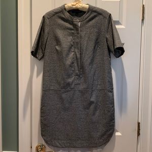 Banana Republic gray shift dress